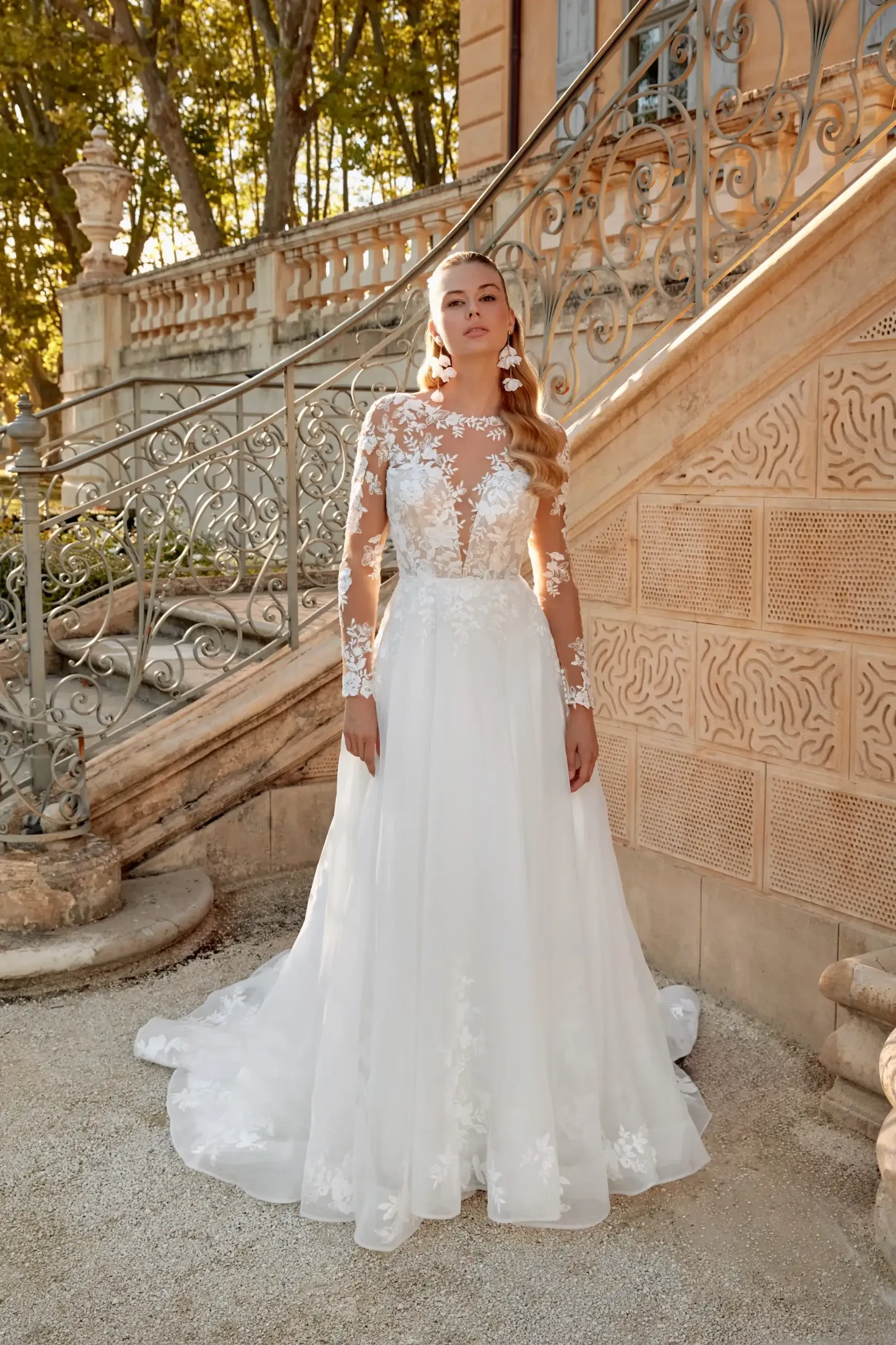 How to Overcome the Fear of Saying “Yes” to Your Wedding Dress. Desktop Image